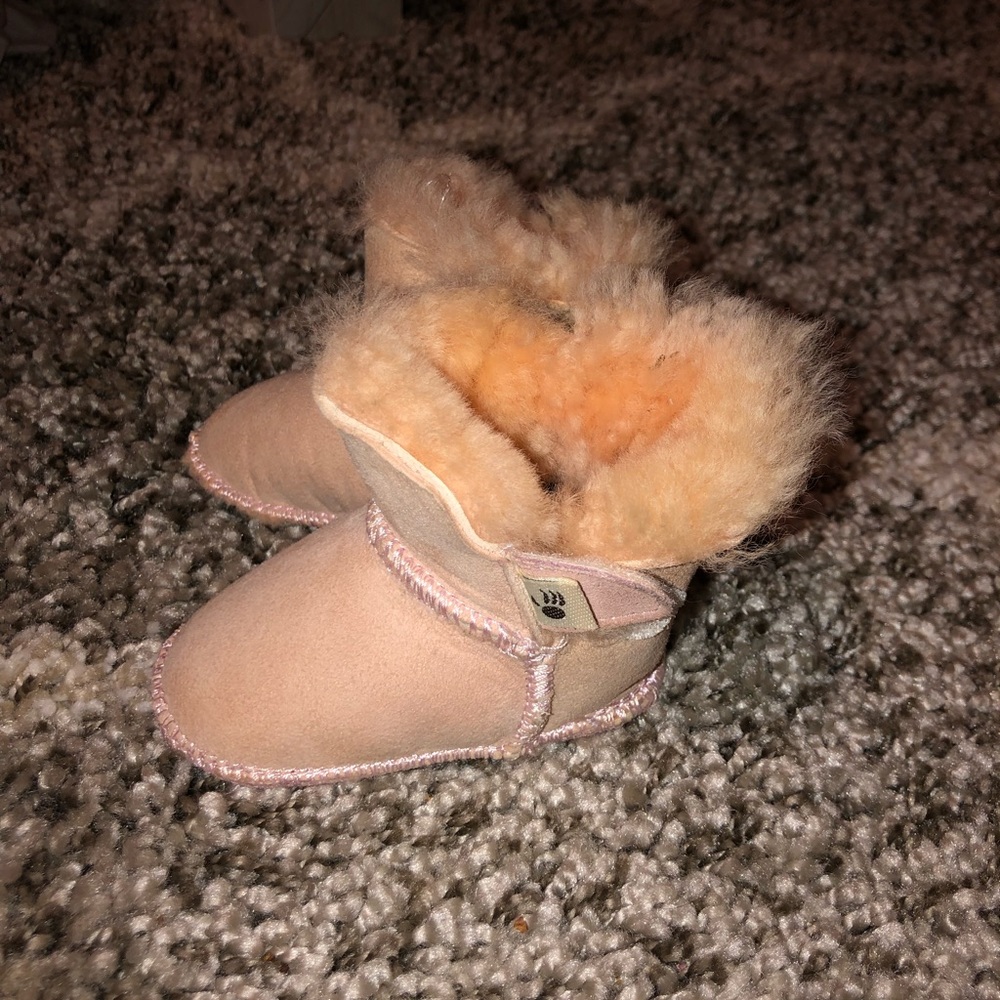 Bear paw baby boots